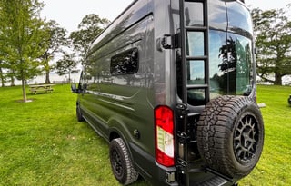 4x4 Adventure Van, Off-Grid Electric, Heat & AC!