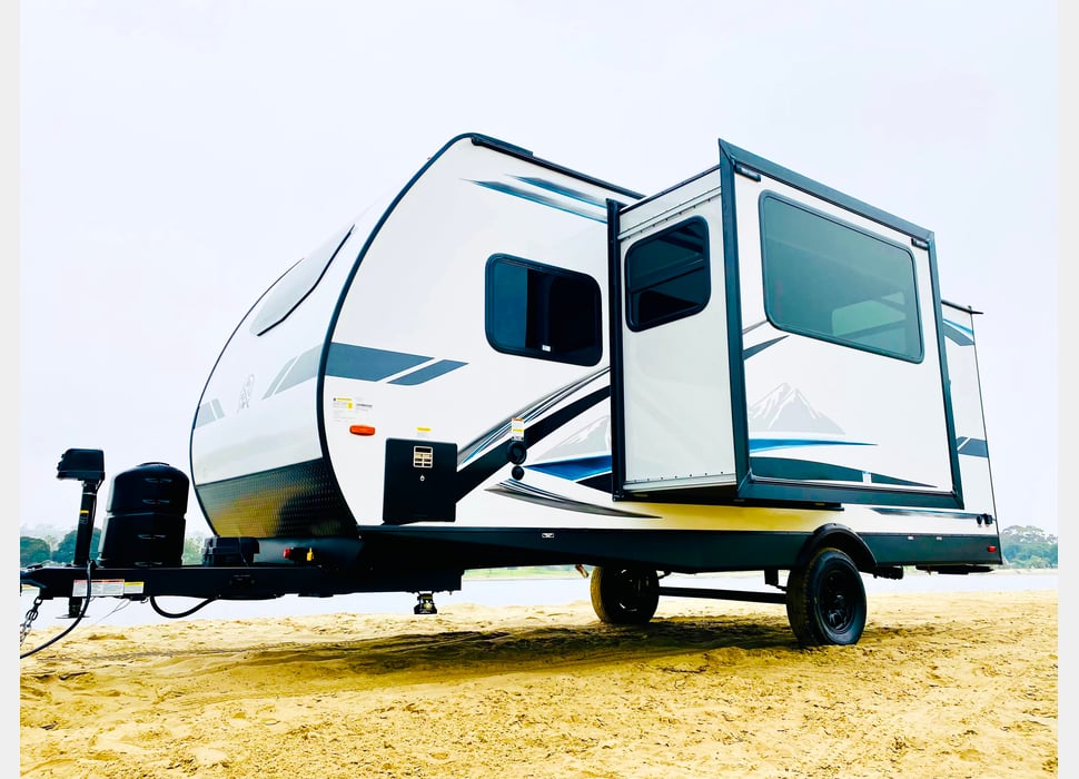 Travel Trailer rentals in Bellflower