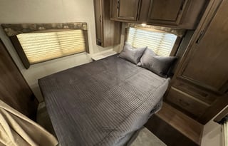 Coachmen RV Freelander 27QB Chevy 4500 (CA)