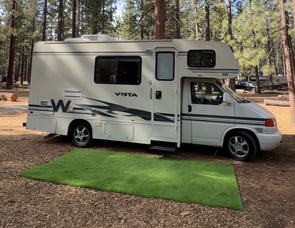 Winnebago Vista 26P