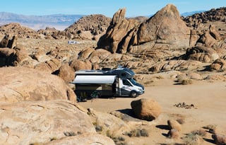 2018 Winnebago Navion 24V - DB