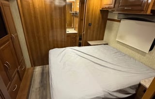 Your Alaska Adventure! 35BH18