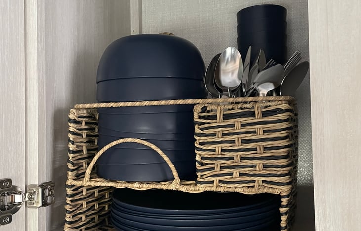 Caddy for your convenience. My personal favorite for making things easy. There is a set of 8 for plates, bowls, cups and utensils.