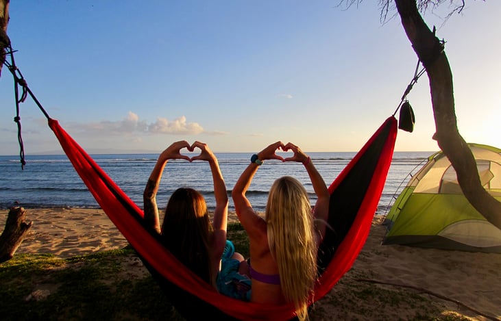 Yes! a Hammock is provided with your gear