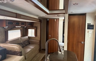 Bunkhouse! 2014 Coachmen Freedom Express 32'