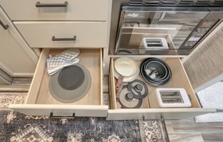 Your Wanderlust on Wheels Awaits!