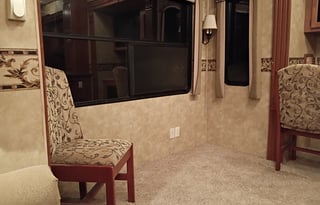 2010 Heartland Bighorn 3670RL