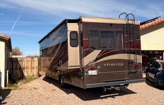 Pet, Family, Party Friendly. House on wheels