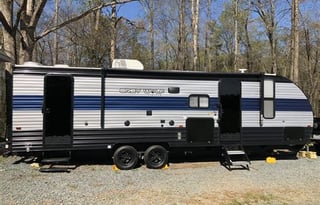 Experience the epitome of modern camping luxury!