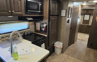 Family/Pet Friendly Large Camper Rental