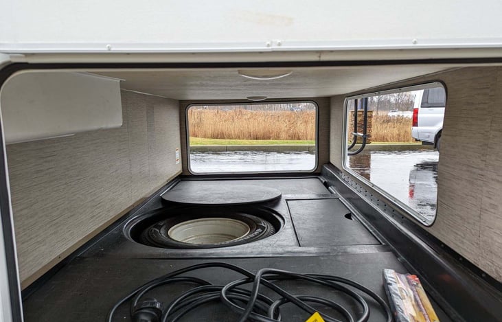 Large rear compartment