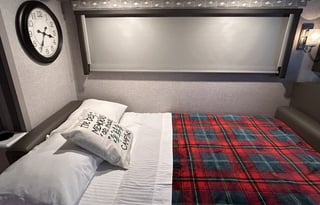 Just Living Our Adventure 2023 Thor Windsport 35M