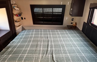 2018 Keystone RV Raptor 424TS