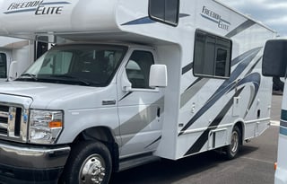 2022 Thor Motor Coach Freedom Elite 22hes