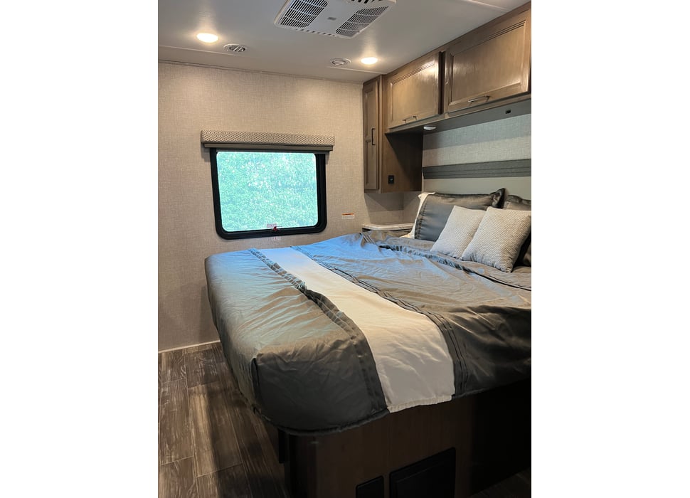 Class A Motor Home rentals in Ridgefield Park