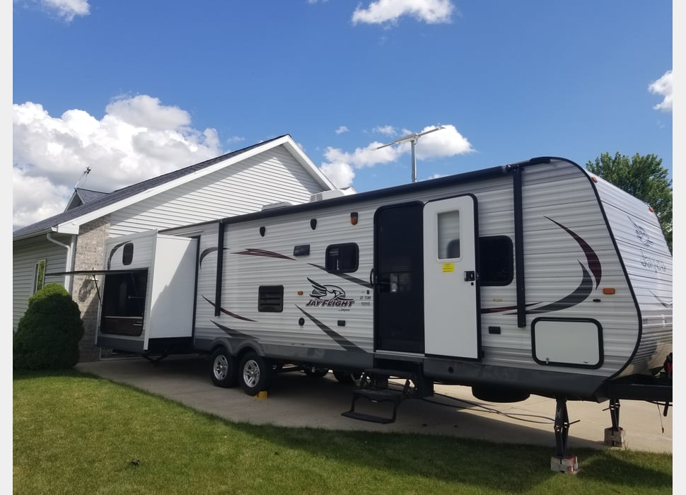 Travel Trailer rentals in hortonville