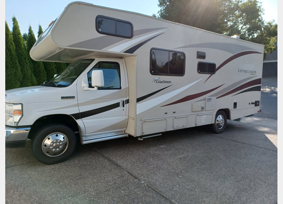 Class C Motor Home rentals in Lebanon