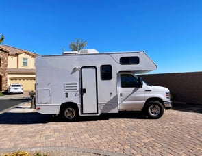 Thor Motor Coach Majestic 19G