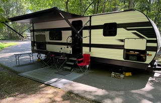 Cozy Nomad: Book Your Escape