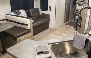 2021 Palomino Puma 28BHSS