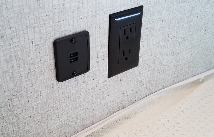 USB Ports and Outlets in Both Bunks