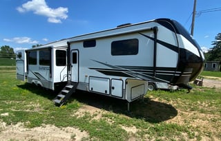 2023 KZ Durango bunkhouse