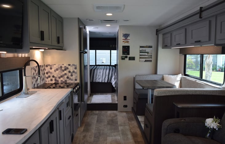 Luxury That Flows Room to Room 🏡🌞