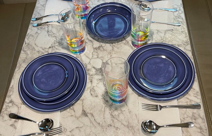 Plates , bowls , flat wear and cups included