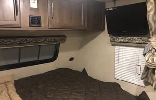 Modern travel trailer bunk house layout with all the comforts of home