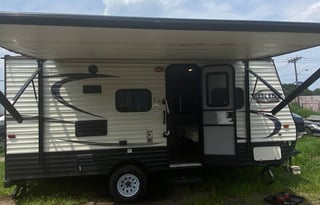 2017 Viking Ultra-Lite 17FQ