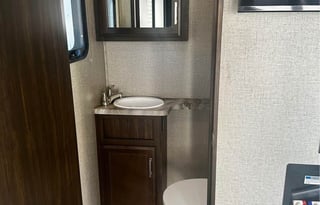 2021 Grand Design Momentum M-Class 351M