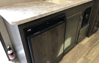 The Nomad's Nest, Sleeps 4 (Free Insurance)