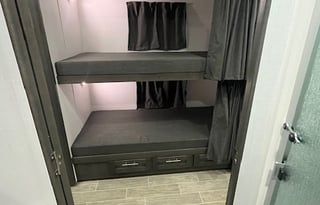 2023 Forest River Georgetown5S -Travelers/Disaster