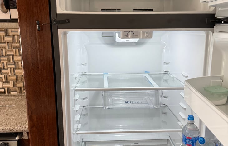 Full size refrigerator and freezer