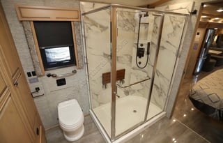 Ethel - Luxury RV Vacay