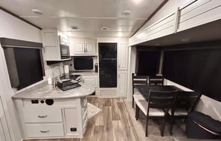 Spacious Keystone 5th Wheel