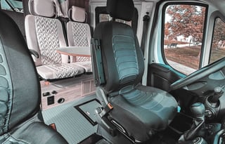 Silver Stream Cruiser