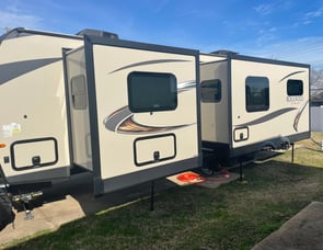 Forest River RV Rockwood Ultra Lite 2912BS