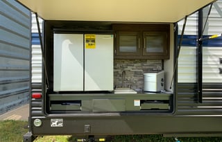 2020 Cherokee 304BH Patriot Edition