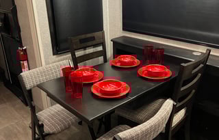 Family Camper:Sleeps 8/2Bed Rm/3Beds & Delivered