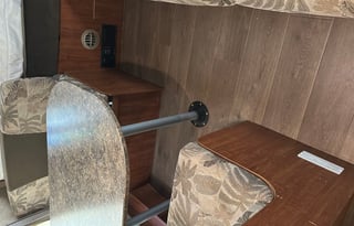 2010 Jayco Jay Feather EXP 213 (Very clean camper)