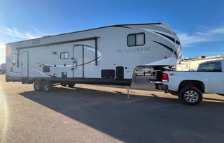 Spacious & Family-Friendly Adventure RV