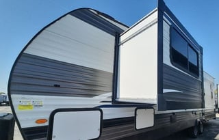 2022 Forest River RV PALOMINO PUMA XLE TOY HAULER