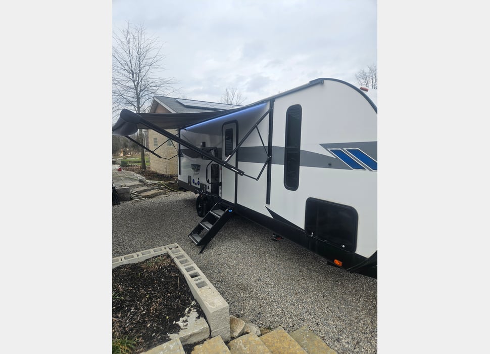 Travel Trailer rentals in Westland