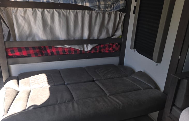 Jacknife sofa folded down