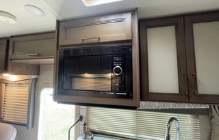 2021 Thor Motor Coach - Freedom Elite