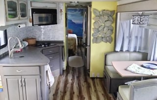 2003 Fleetwood RV Pace Arrow 37A