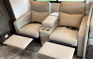 2021 Coachmen RV Pursuit 31TS