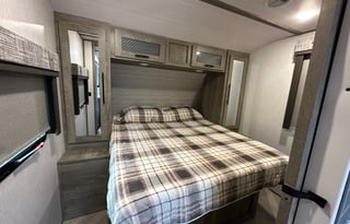 SALEM HEMISPHERE HYPER-LYTE 23BHHL