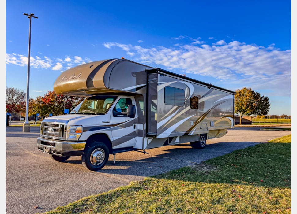Class C Motor Home rentals in Hudsonville